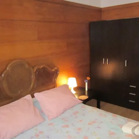 Guest house Rent